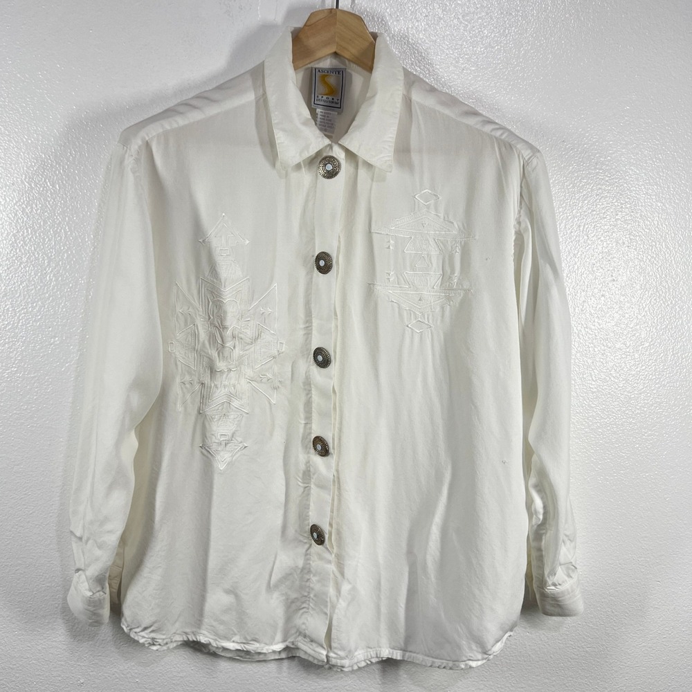 Vtg. Ascente Sport Embroidered Button Down Shirt Western Aztec Rayon Small